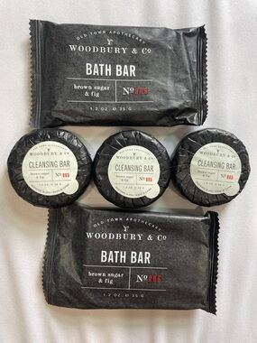 Woodbury & Co. 5 piece-Travel Toiletry Set